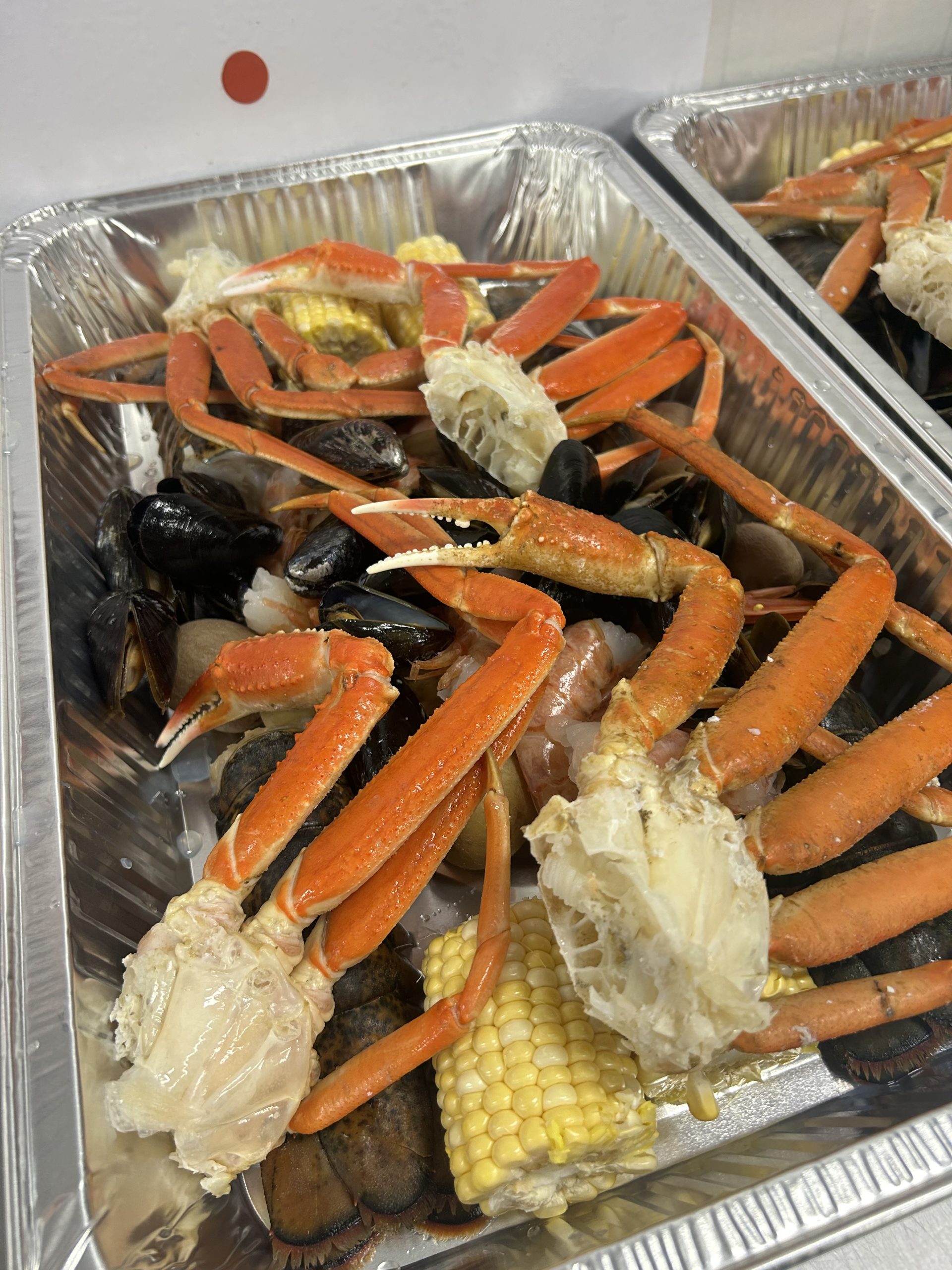 FRESH -Crab Bake with 5-6oz Lobster Tails