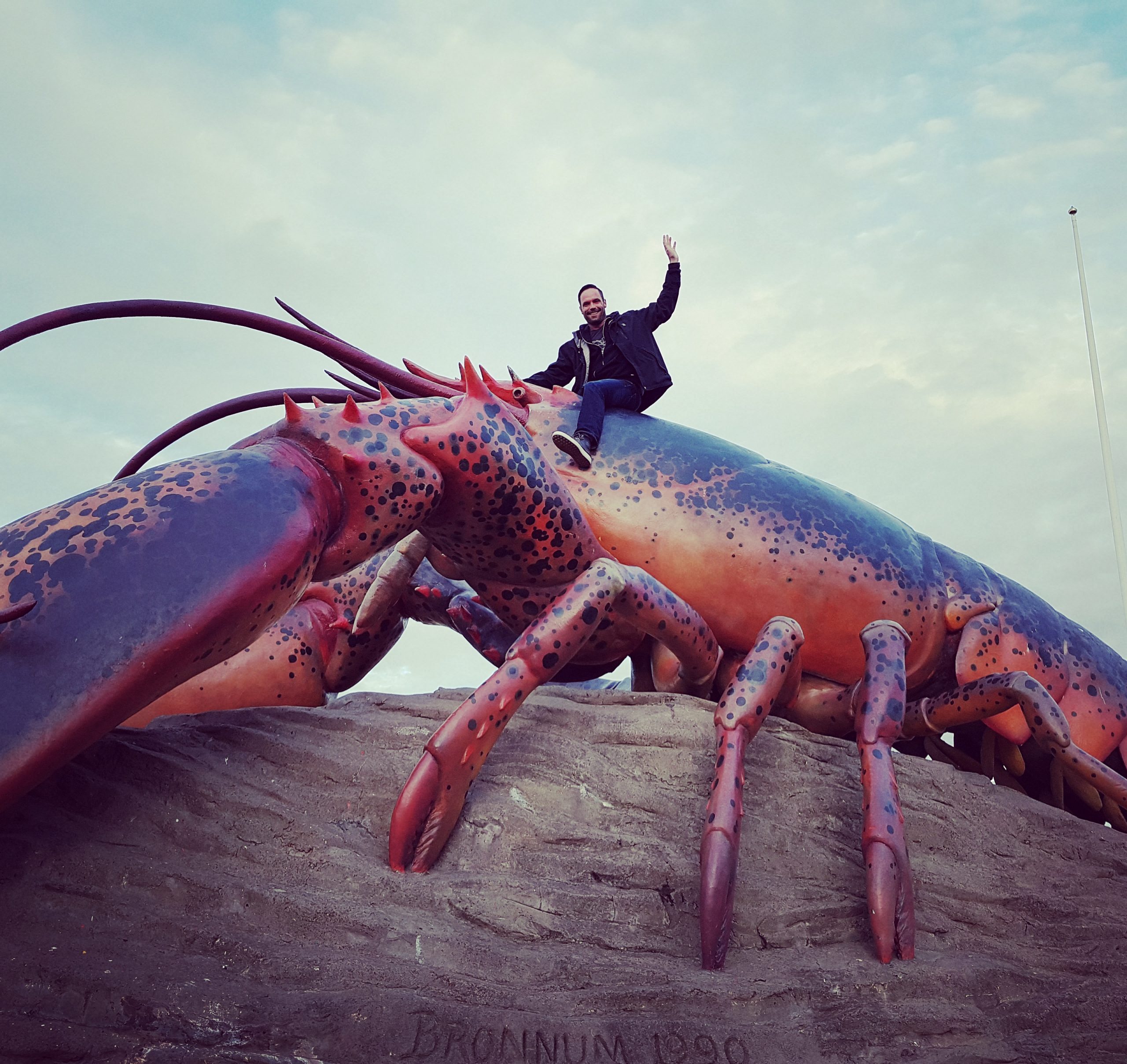 LIVE Lobster- $15 Deposit  - 1 pound Live Lobster